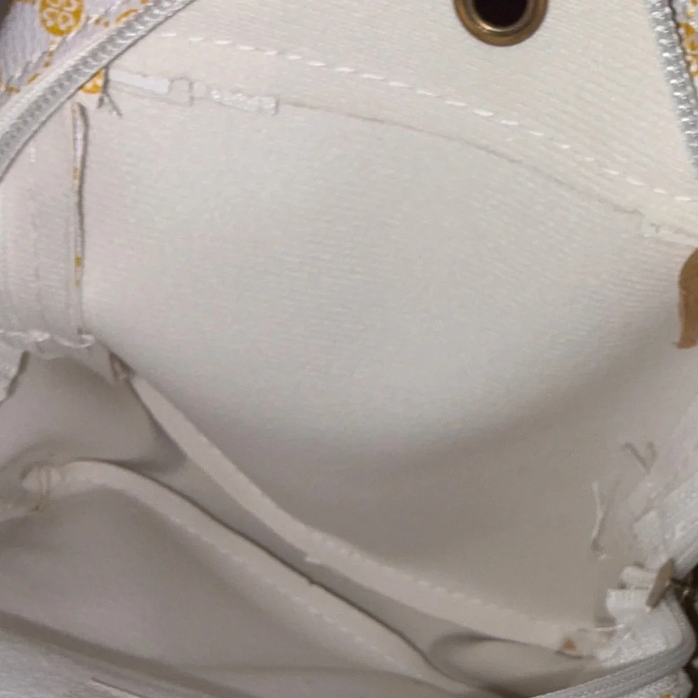 Stylish White and Yellow Checkered Women's Bag with Strap and Wristlet